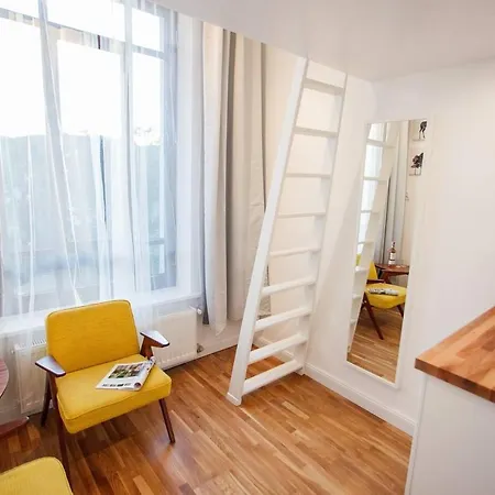 Little Tower Studio Apartament *